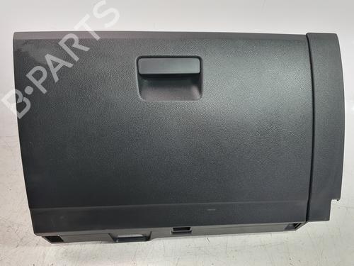 Used Glove box Glove box SEAT ARONA (KJ7, KJP) 1.0 TSI (116 hp) 24807914 24807914
