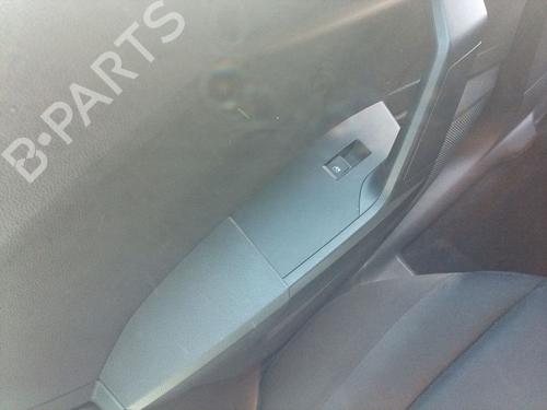 Used Left rear window switch SEAT IBIZA V (KJ1, KJG) 1.0 TSI (110 hp) 30083709