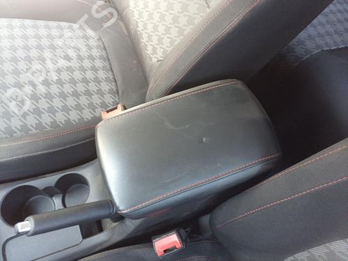 Used Armrest / Center console MG MG ZS SUV (AZS1) 1.5 VTi (106 hp) 28704443