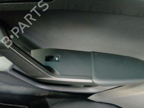 Used Right rear window switch Right rear window switch SEAT LEON Sportstourer (KL8, KLD) 1.5 eTSI (150 hp) 40237566 40237566