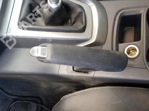 hand-brake-ford-focus-iii-16-tdci-1804646-2010-2011-2012-2013-2014-2015-2016-2017-2018-2019-2020-9856654 main image