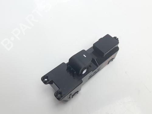 Used Right rear window switch HYUNDAI TUCSON (TL, TLE) [2015-2023]  7738241
