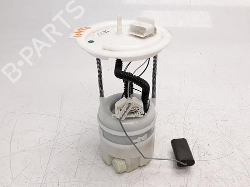 Used Fuel pump FIAT 500X (334_) 2.0 D Multijet 4x4 (334AXB22, 334AXD2B) (140 hp) 8658715