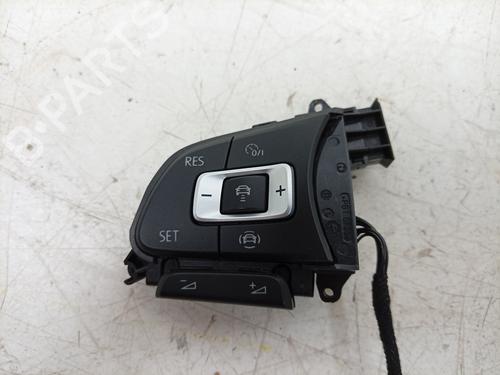 Steering wheel controls VW T-ROC (A11, D11) 1.0 TSI | BP37758331E15 - Image 3