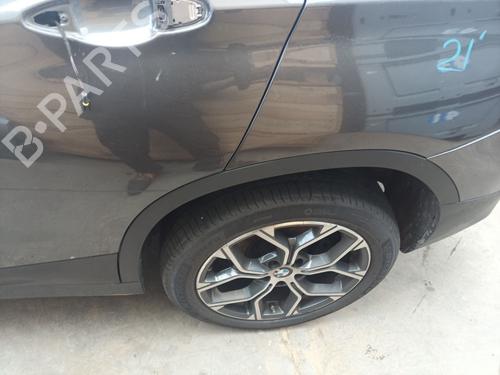 BP30121968C136 main image