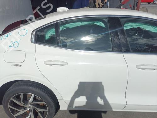 Used Right rear door VOLVO S60 III (224) T5 (250 hp) 30273982