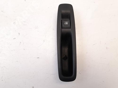Used Left rear window switch Left rear window switch RENAULT MEGANE IV Hatchback (B9A/M/N_) 1.5 dCi 110 (B9A3) (110 hp) 8663143 8663143