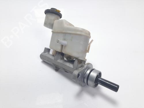 Hovedbremsecylinder TOYOTA HILUX VII Pickup (_N1_, _N2_, _N3_) 2.5 D-4D 4WD (KUN25) (144 hp) 24891359