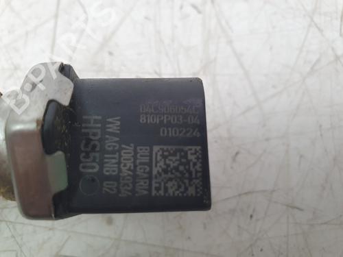 Injection rail SEAT IBIZA V (KJ1, KJG) 1.0 TSI | BP29969528M98