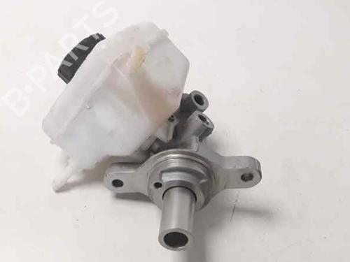 Used Brake master cylinder BMW 1 (F20) 116 d (116 hp) 5851179