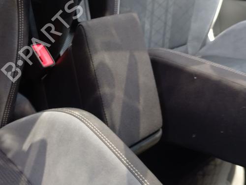 Used Armrest / Center console Armrest / Center console 37155334 37155334