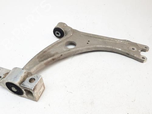 Used Right front suspension arm AUDI Q3 (8UB, 8UG) [2011-2020]  24806818