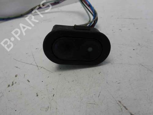 Used Right front window switch OPEL ASTRA F Saloon (T92) 1.6 i 16V (F19, M19) (100 hp) 1332312