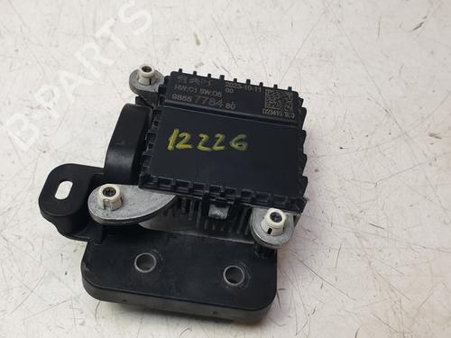 Electronic module PEUGEOT 208 II (UB_, UP_, UW_, UJ_) 1.2 PureTech 100 | BP32454696M83