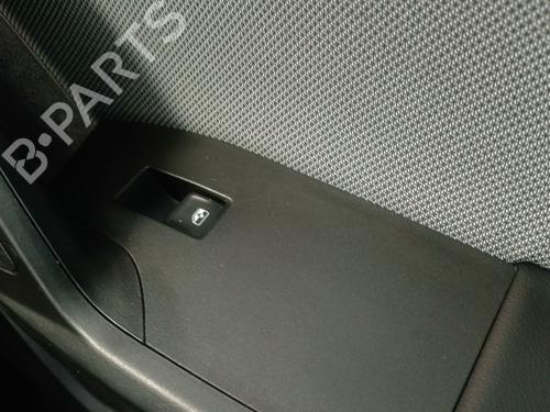 hjre-fortil-elrude-kontakt-seat-leon-kl1-klg-2019-34405063 main image