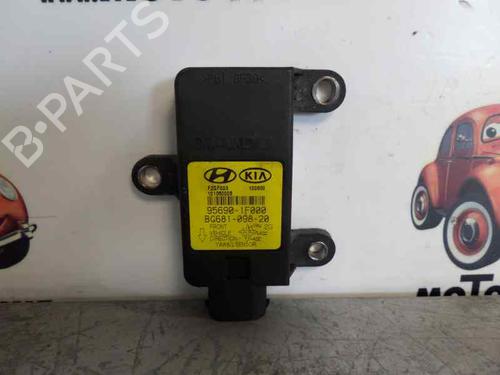 Used Electronic module KIA SPORTAGE III (SL) 1.7 CRDi (116 hp) 330692