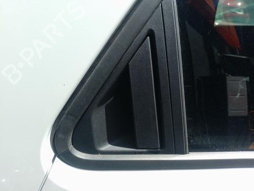 Used Rear right exterior door handle Rear right exterior door handle 39107300 39107300