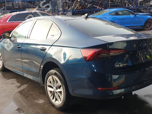 Accoudoir central SKODA OCTAVIA IV (NX3, NN3, PV3)  | BP21017356I20 