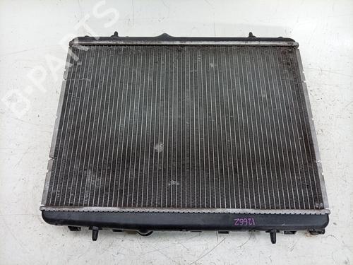 Used Water radiator Water radiator 38287788 38287788