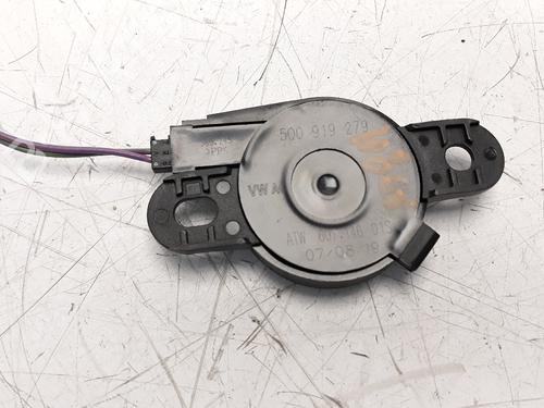 Electronic module SEAT LEON (5F1)  | BP15250411M83 