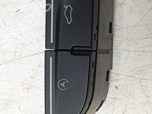 Interruttore Interruttore FORD C-MAX II (DXA/CB7, DXA/CEU) 2.0 TDCi (150 hp) 34341718 34341718