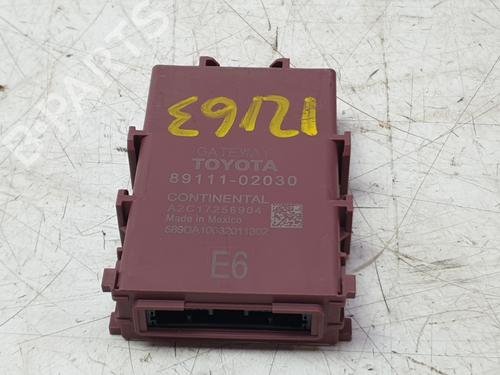 Used Electronic module Electronic module TOYOTA COROLLA Estate (_E21_) 2.0 Hybrid (MZEH12) (180 hp) 33287976 33287976