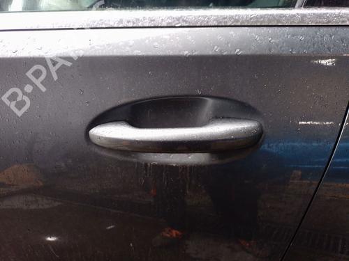 Used Front left exterior door handle Front left exterior door handle MERCEDES-BENZ C-CLASS (W206) C 200 d (206.003) (163 hp) 33965182 33965182