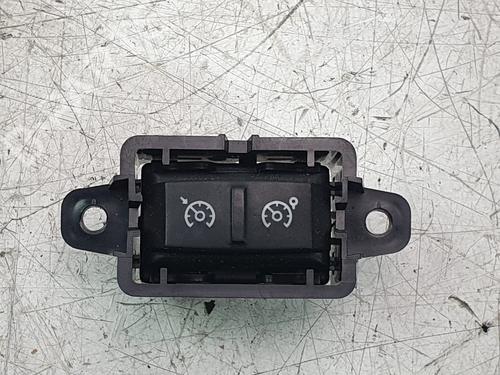 Used Switch Switch RENAULT MEGANE IV Hatchback (B9A/M/N_) 1.5 dCi 110 (B9A3) (110 hp) 32988959 32988959