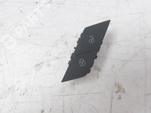 switch-vw-polo-vi-aw1-bz1-ae1-10-tsi-2g6962125-2017-11046171 main image