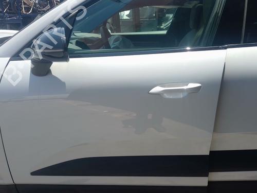 Used Left front door Left front door 36995160 36995160