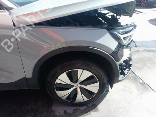 Used Right front fenders Right front fenders 38539145 38539145