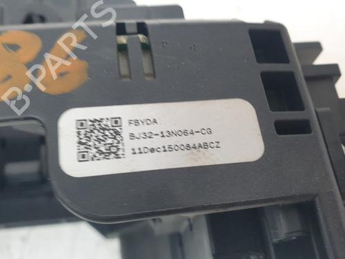 Switch LAND ROVER RANGE ROVER EVOQUE (L538)  | BP27871106I30 