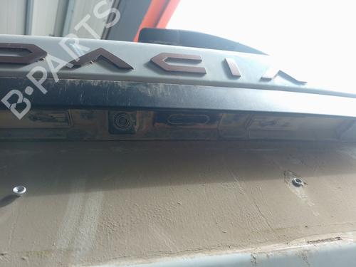 Used Tailgate handle Tailgate handle DACIA DUSTER (HM_) 1.0 TCe 100 4x4 (HMMT) (101 hp) 33273267 33273267