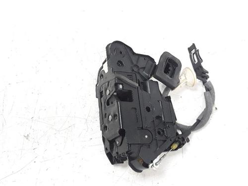 Front left lock VW GOLF VII (5G1, BQ1, BE1, BE2) 1.6 TDI (105 hp) 10727487