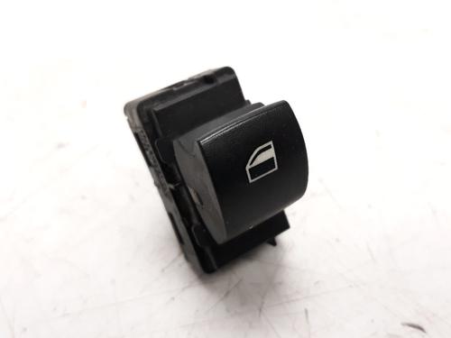 Used Right rear window switch Right rear window switch BMW 1 (E87) 118 d (122 hp) 9168345 9168345