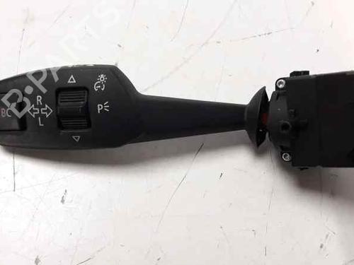 Used Steering column stalk BMW 1 (E87) 116 d (116 hp) 4669568