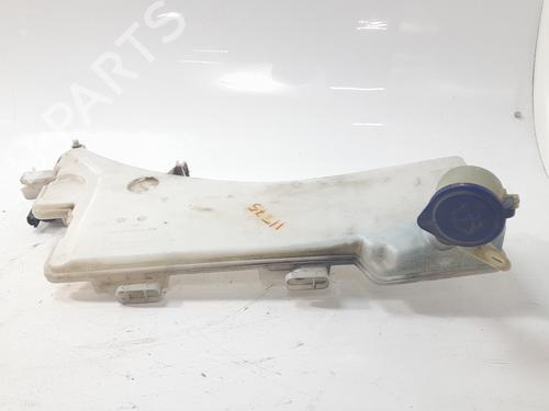 Used Windscreen washer tank PEUGEOT 3008 II SUV (MC_, MR_, MJ_, M4_) [2016-2025]  22550603