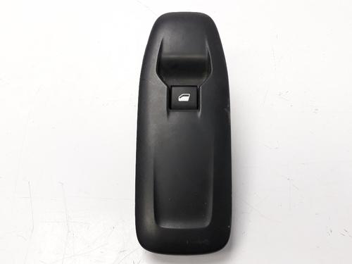Used Right front window switch Right front window switch PEUGEOT 208 I (CA_, CC_) 1.2 PureTech 82 (82 hp) 7559475 7559475