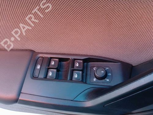 Used Left front window switch Left front window switch SEAT LEON Sportstourer (KL8, KLD) 1.5 eTSI (150 hp) 40237565 40237565