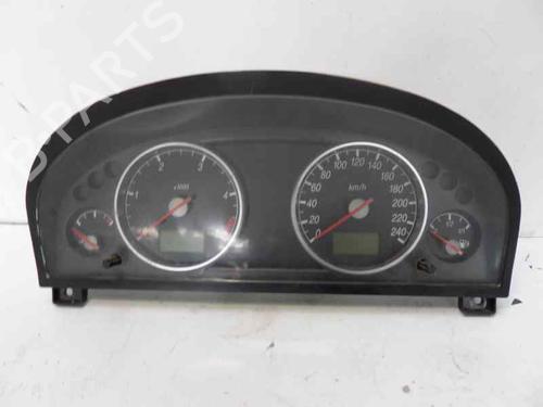 Used Instrument cluster FORD MONDEO III (B5Y) 2.0 TDCi (130 hp) 216250