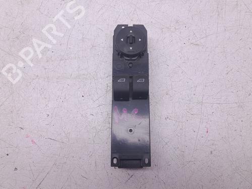 Used Left front window switch Left front window switch FORD TRANSIT COURIER B460 Box Body/MPV 1.5 TDCi (75 hp) 36386079 36386079