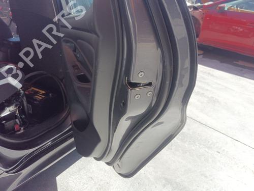Used Rear right lock TOYOTA YARIS (_P21_, _PA1_, _PH1_) 1.5 (MXPA11) (125 hp) 29022466
