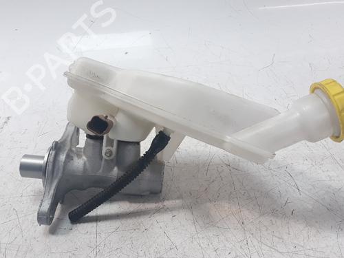 Brake master cylinder PEUGEOT 2008 I (CU_) | BP12583606M77
