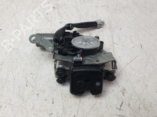 tailgate-lock-toyota-corolla-estate-_e21_-2019-26605358 main image