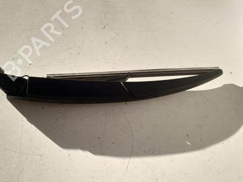 Used Rear windshield wiper arm RENAULT CAPTUR II (HF_) [2020-2025]  24805920