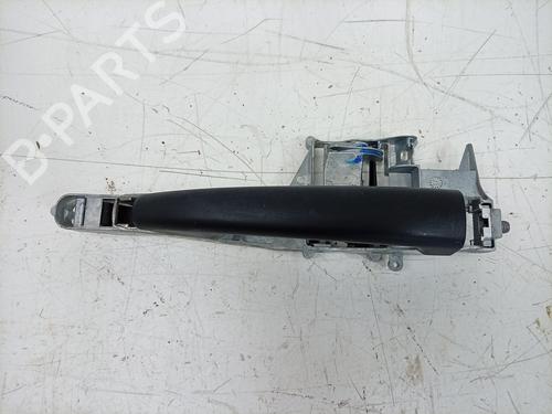 Used Front left exterior door handle Front left exterior door handle 37239991 37239991