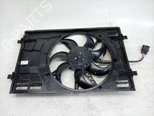 Used Radiator fan Radiator fan 31990662 31990662