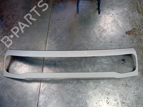 Used Grille Grille 37270608 37270608