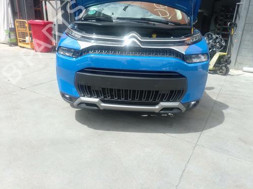 Used Front bumper Front bumper 38484719 38484719