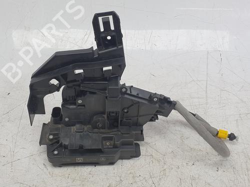 front-right-lock-mercedes-benz-gle-coupe-c167-2019-35755341 main image